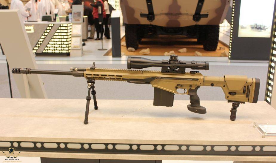 Caracal_unveils_two_high-performance_weapons_2~2.jpg