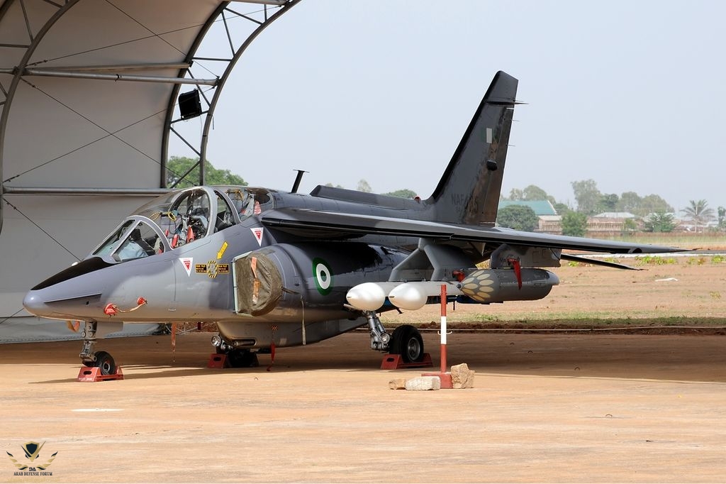 1024px-Nigerian_Air_Force_Dassault-Dornier_Alpha_Jet_Iwelumo-2.jpg