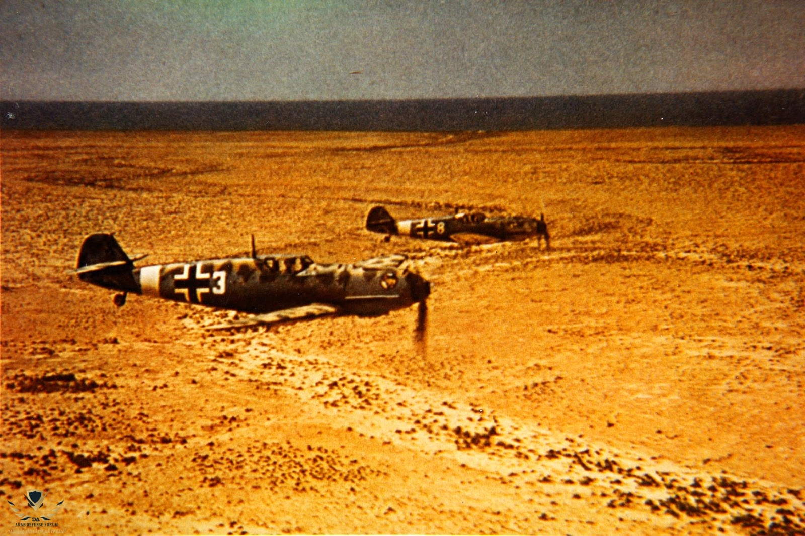 messerschmitt+bf+109+german+aircrafts+desert+africa+finger+formation.jpeg