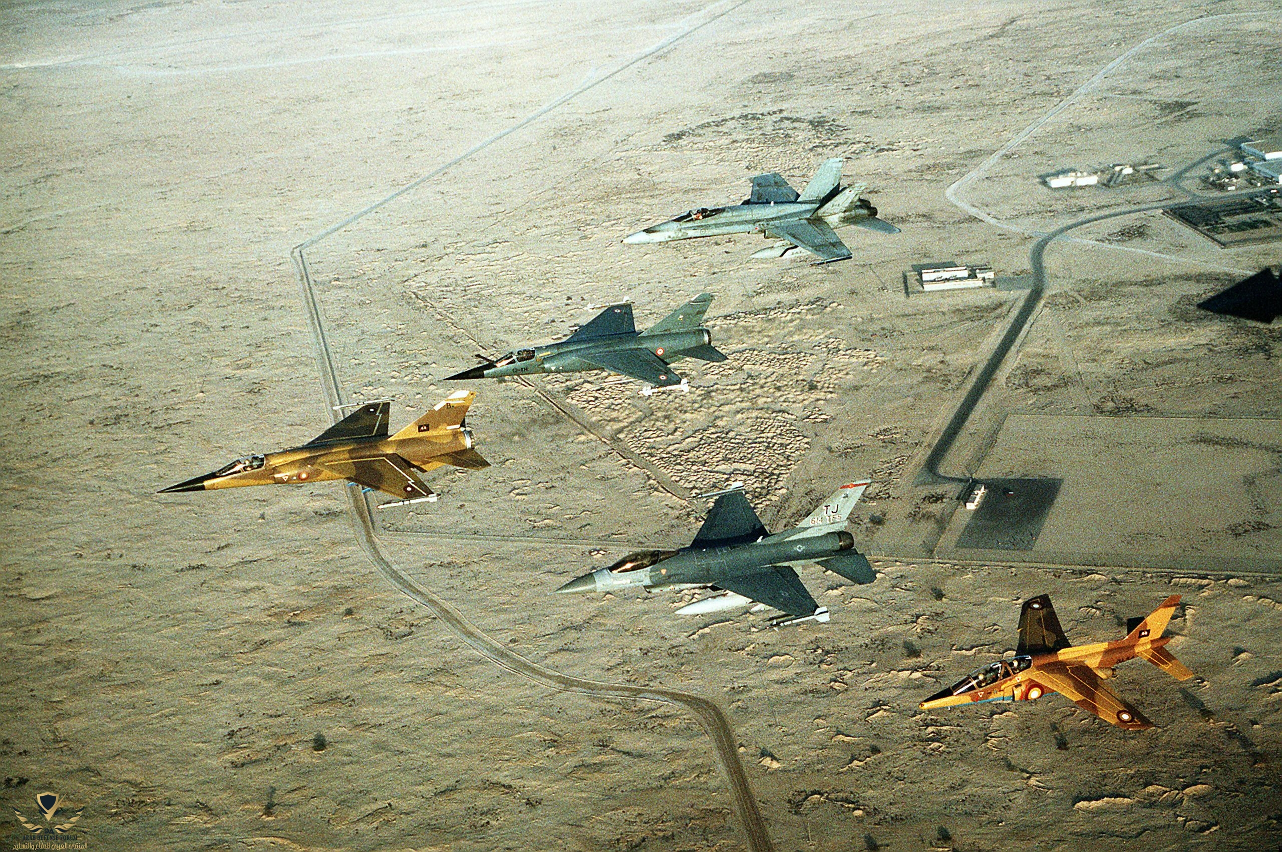 2560px-Multinational_group_of_fighter_jets_during_Operation_Desert_Shield.JPEG