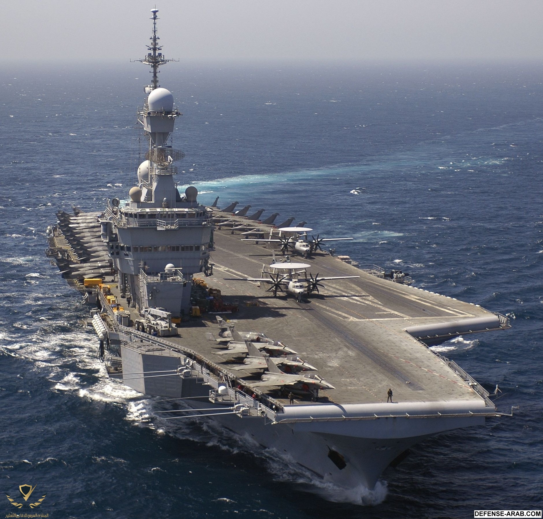 Charles-de-Gaulle-aircraft-carrier.jpg