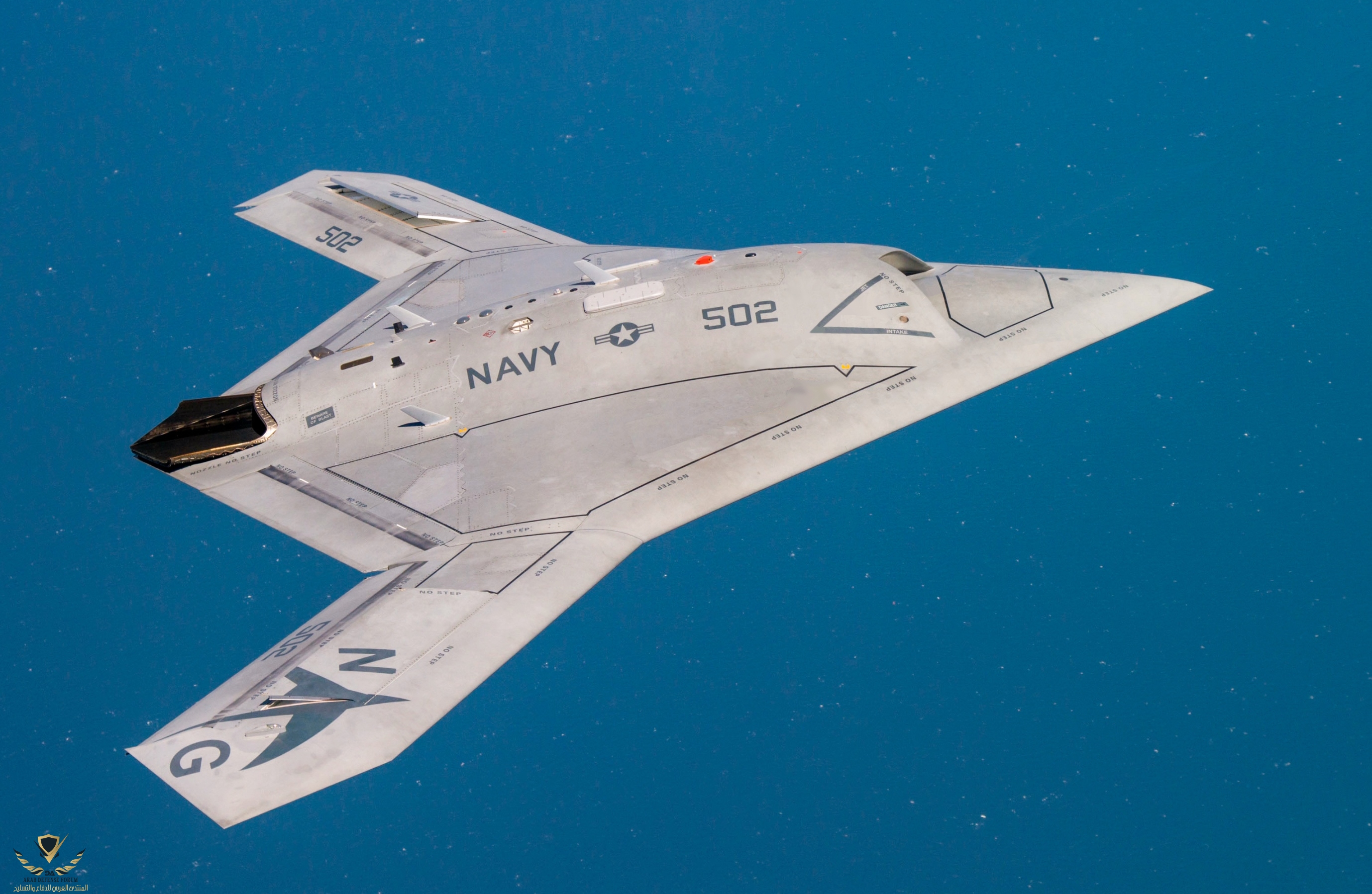 X-47B_operating_in_the_Atlantic_Test_Range_(modified).jpg