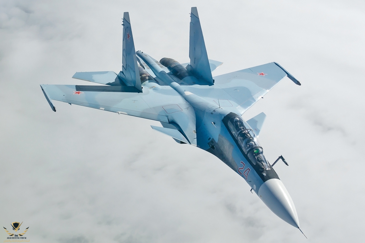 Sukhoi_Su-30SM_in_flight_2014.jpg