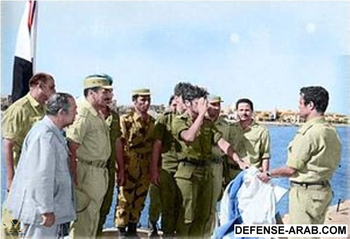 Israeili_Commander_Surrendered_to_Egyptian_Forces_1973.jpg