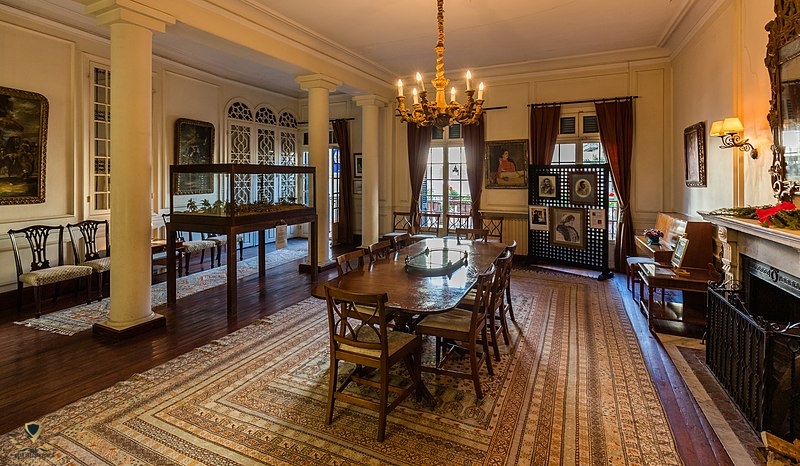 800px-Museo_del_Antiguo_Legado_Estadounidense,_Tánger,_Marruecos,_2015-12-11,_DD_39.jpeg