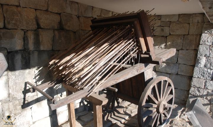 Shinkigeon-Style-Hwacha-side-view.jpg