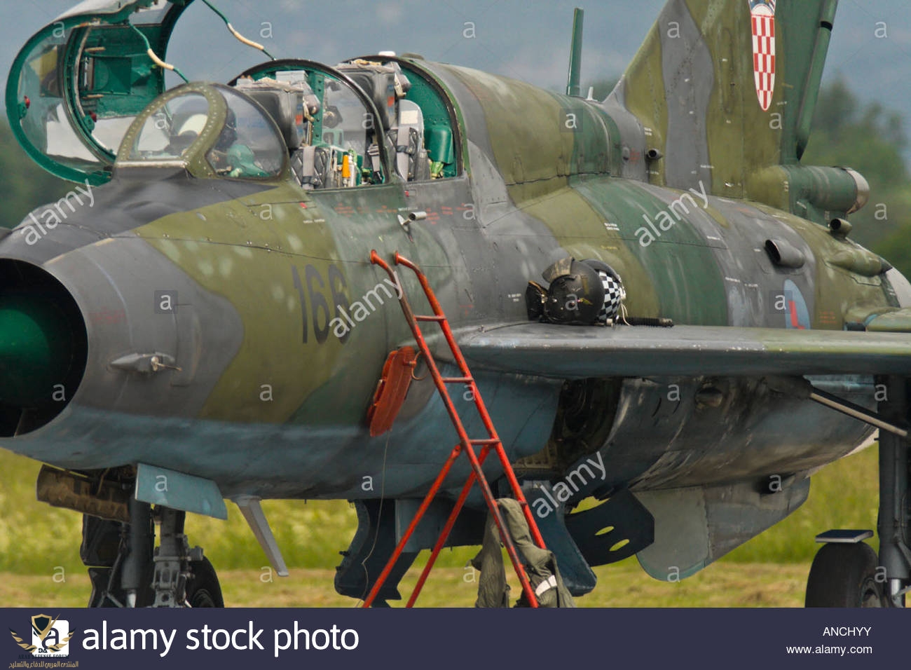 croatian-air-force-mig-21-umd-166-two-seater-trainer-closeup-cockpit-ANCHYY.jpg