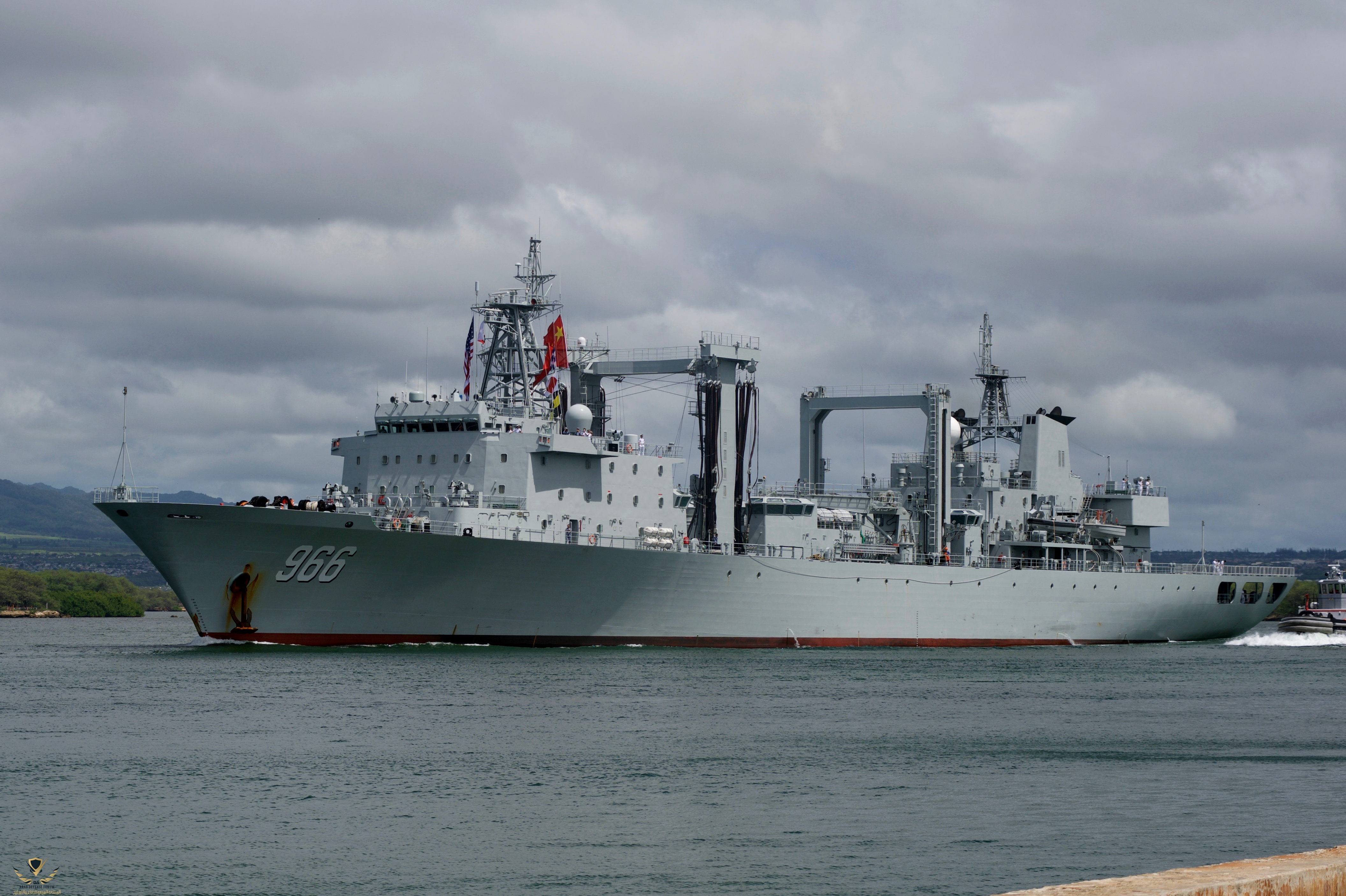 Chinese_Navy_replenishment_ship_Gaoyouhu_(996)_departs_Joint_Base_Pearl_Harbor-Hickam_followin...jpg