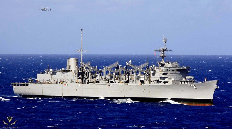 USS_Camden_AOE-2_050217-N-6074Y-108_crop.jpg