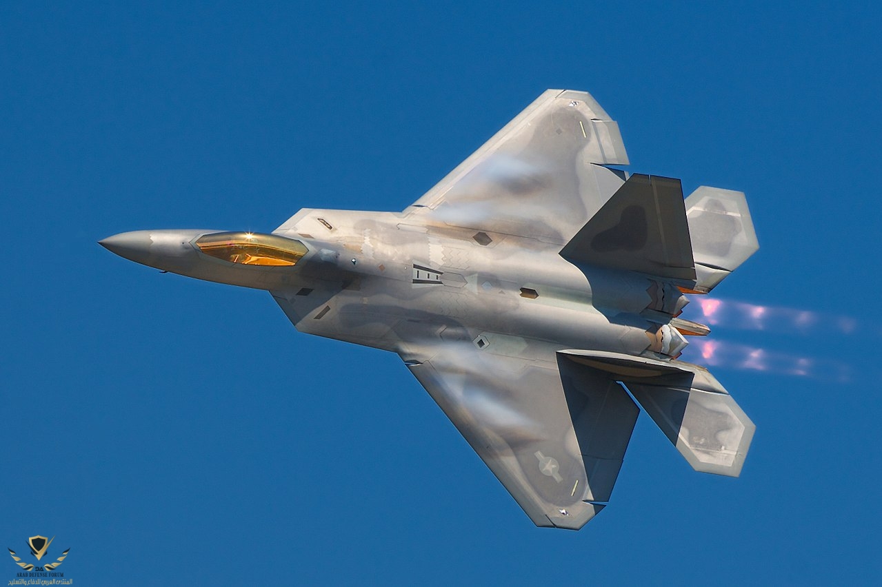 1280px-Lockheed_Martin_F-22A_Raptor_JSOH.jpg