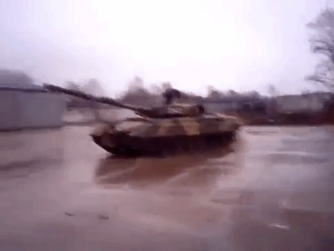 tank-drift.gif
