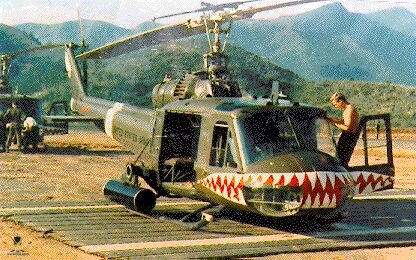 uh1-009.jpg