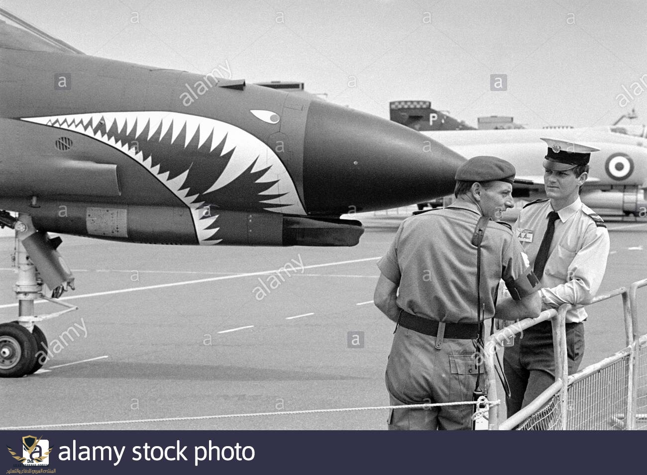 f4-phantom-ii-fighter-aircraft-of-the-royal-air-force-on-greenham-common-english-air-base-2CKE...jpg