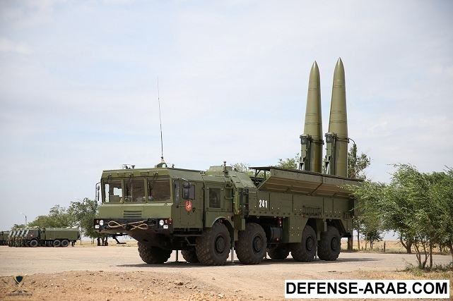 Iskander-M_9M72_SS-26_Stone_tactical_ballistic_missile_system_Russia_Russian_army_640_001.jpg