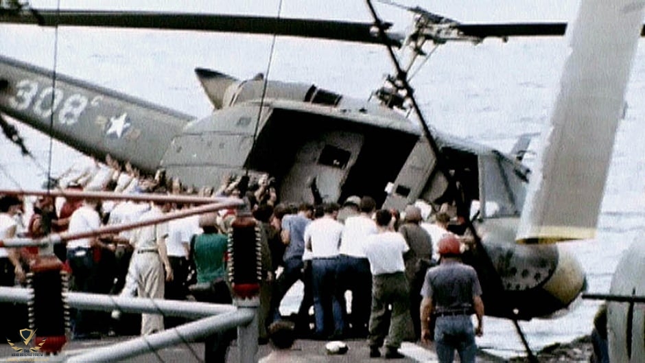 helicopter-ditched-1975.jpg
