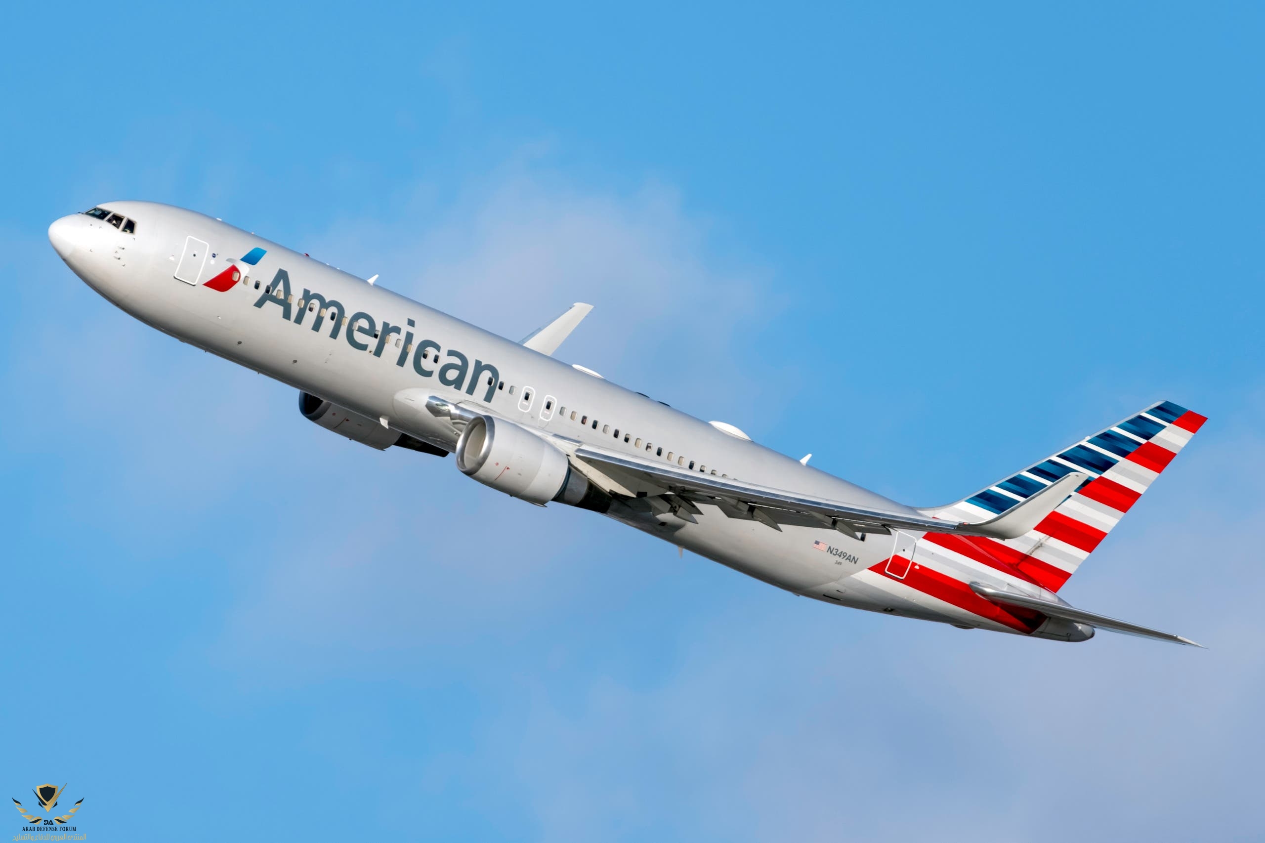 American-Airlines-Boeing-767-323ER-N349AN-1-scaled.jpg