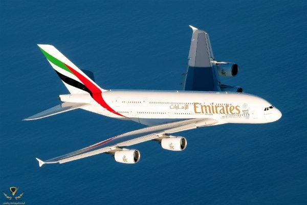 Emirates-a380-flying.jpg