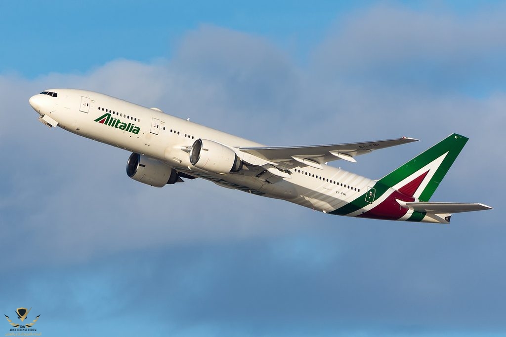 Alitalia-Boeing-777-200ER-EI-FNI-departing-for-Rome-at-JFK-Airport-1024x683.jpg