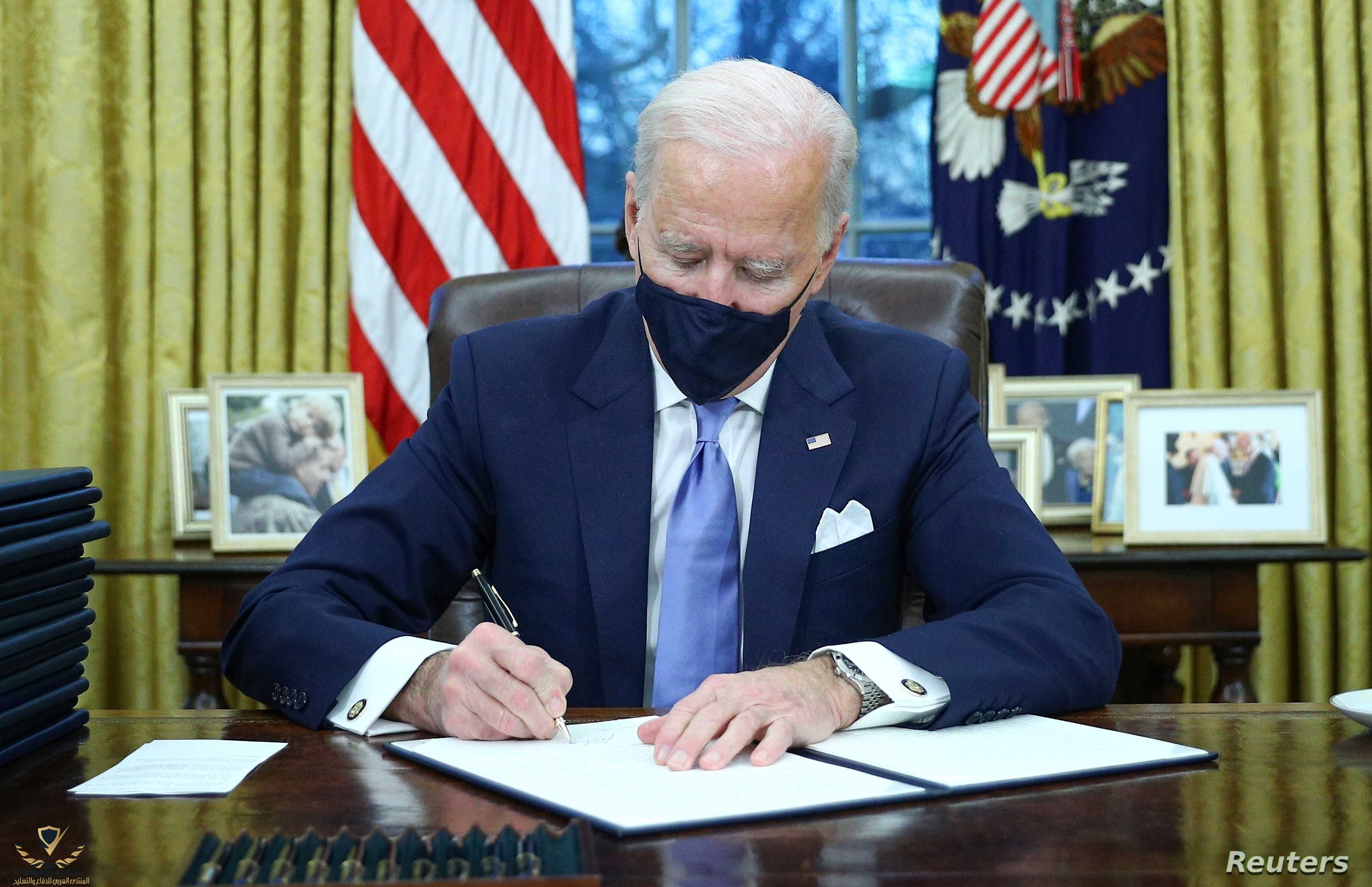 2021-01-20T223537Z_1008806875_RC2YBL95CI4F_RTRMADP_3_USA-INAUGURATION-BIDEN.jpeg
