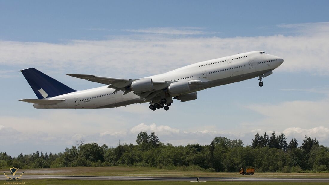 DLH-LN-1435747-8i-Takeoff--169Gallery-da7a9949-1774303.jpg