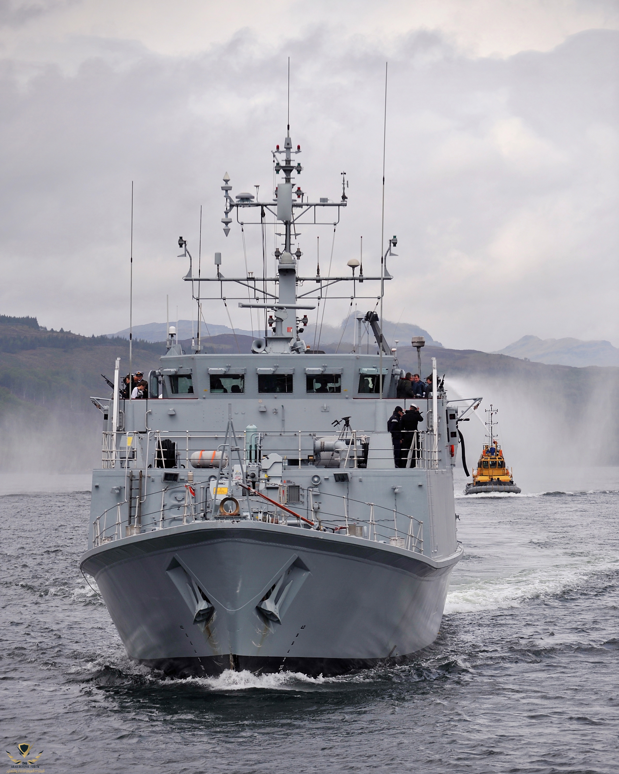 Sandown_Class_Mine_Hunter_HMS_Ramsey_Departs_HMNB_Clyde_for_the_Middle_East_MOD_45152718.jpg