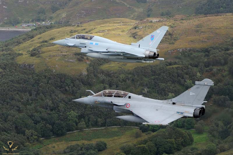 typhoon-e-rafale-sobre-a-escc3b3cia-foto-via-md-reino-unido.jpg