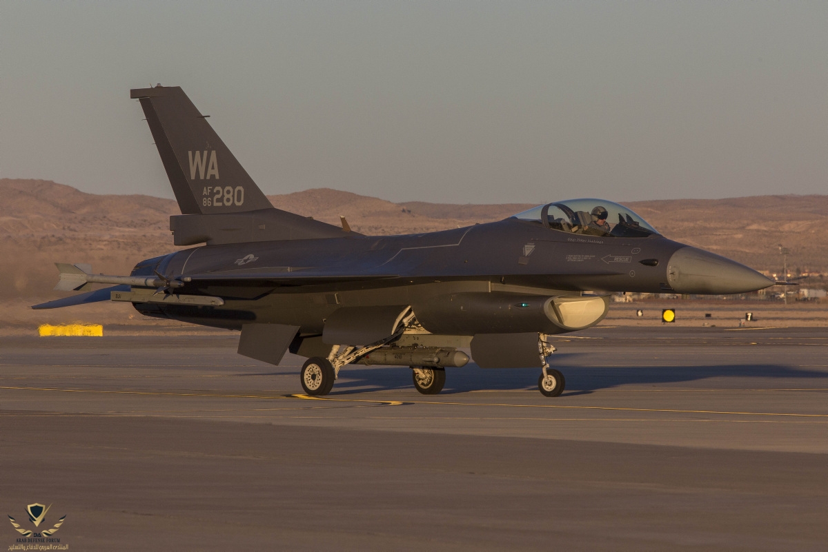 F-16-Have-Glass-Aggressors-2.jpg