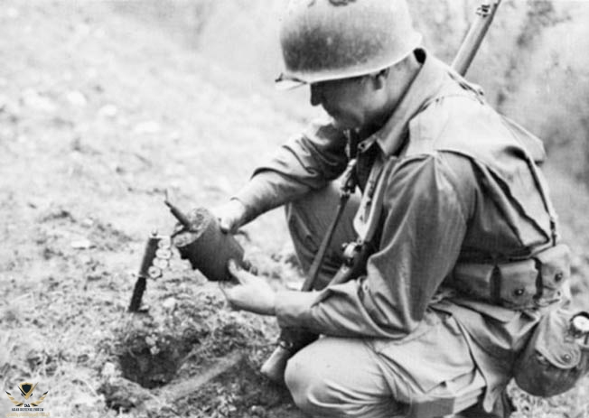 WWII-Landmines6.jpg