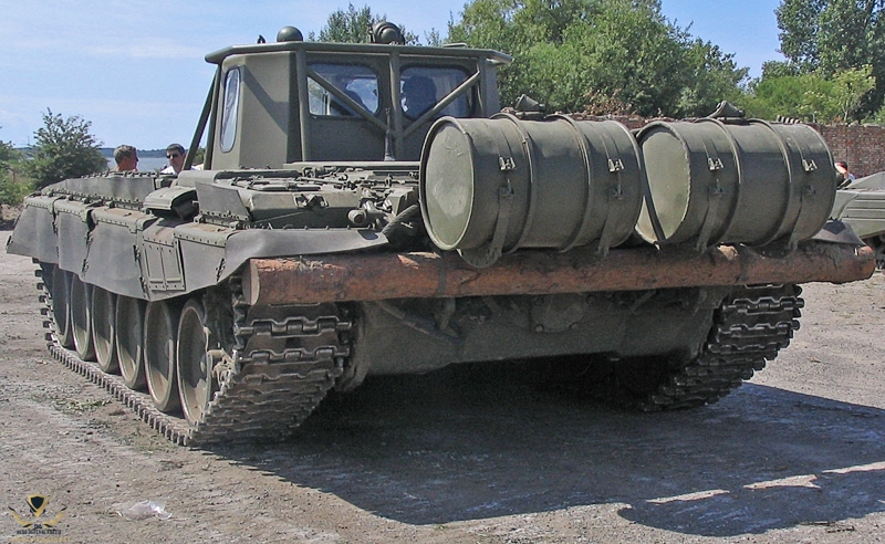 T-72_Fahrschulpanzer_2.jpg