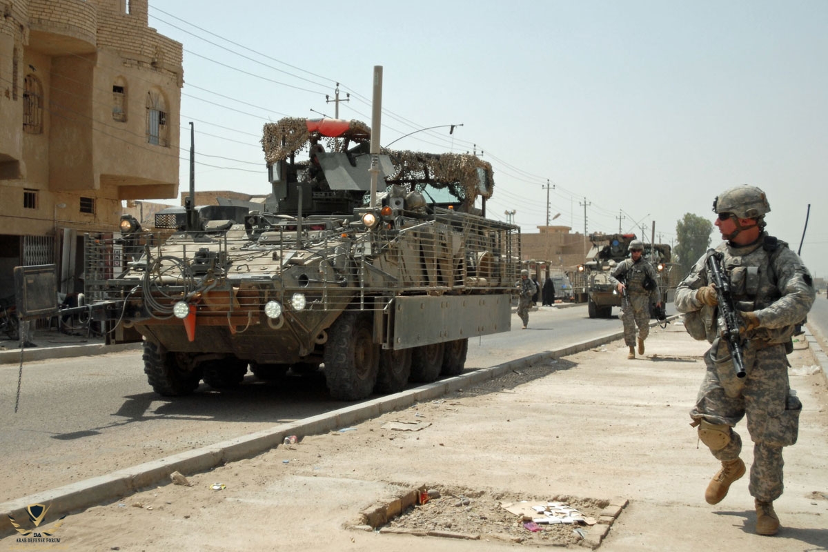 stryker-combat-vehicle-02.jpg