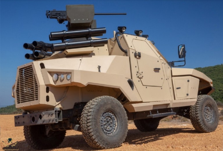 plasan-unveils-its-stinger-optionally-manned-light-combat-vehicle-2.jpg