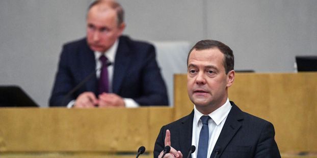 Russie-Dmitri-Medvedev-nomme-Premier-ministre-par-les-deputes.jpg
