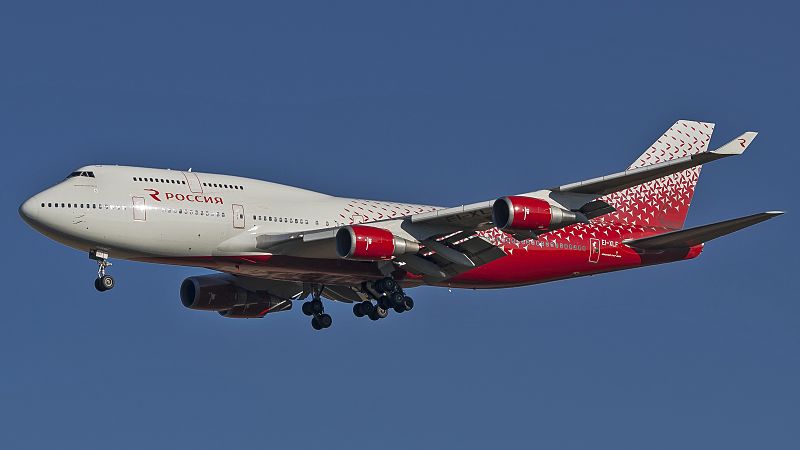 EI-XLF_B744_Rossiya_Airline_VKO_UUWW_(34393897466).jpg