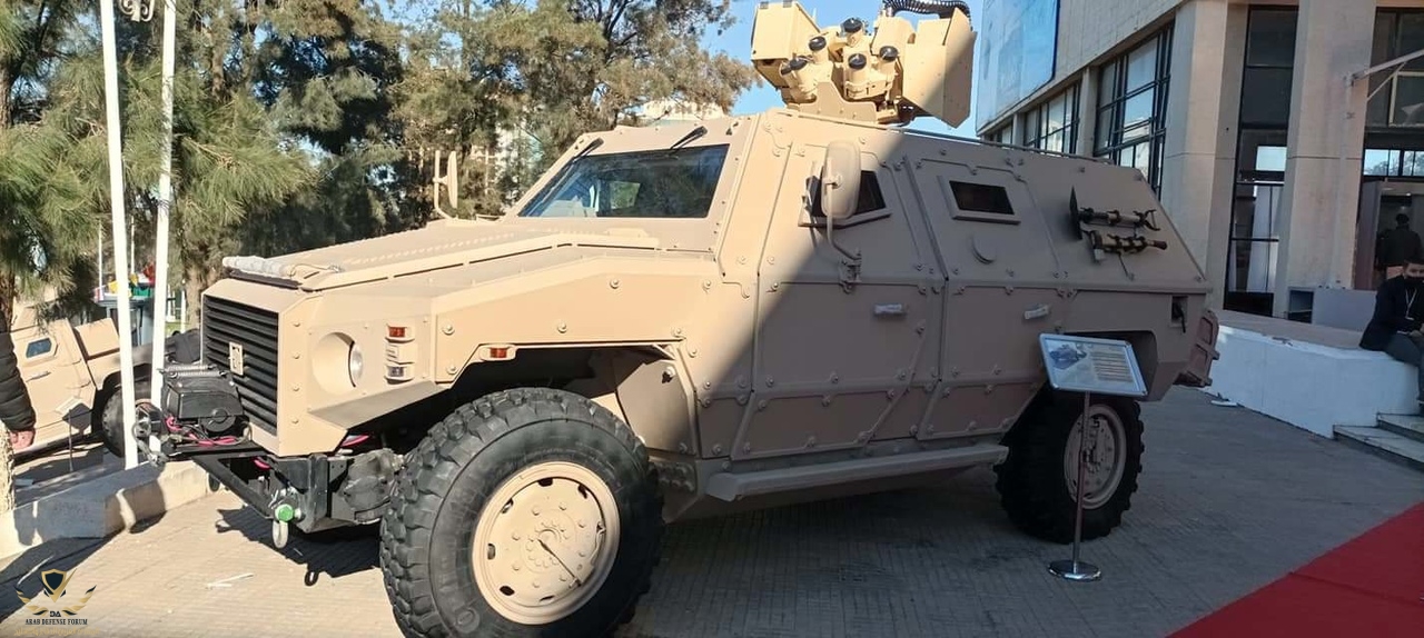J44ezbitPDU.jpg