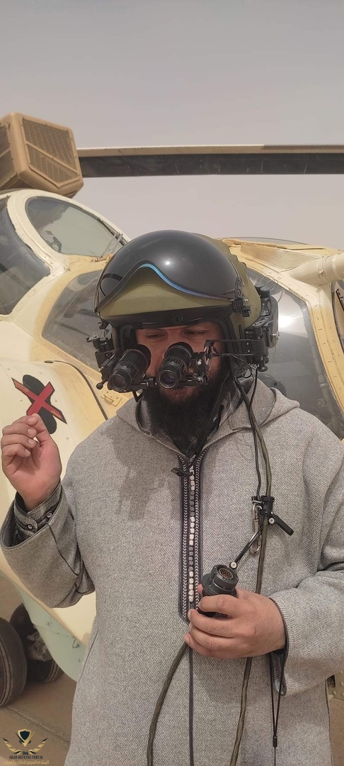 g33mXamIJUI.jpg