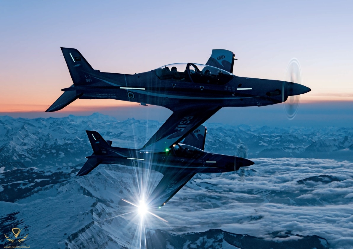 PC-21 سعودية 901 902.jpg