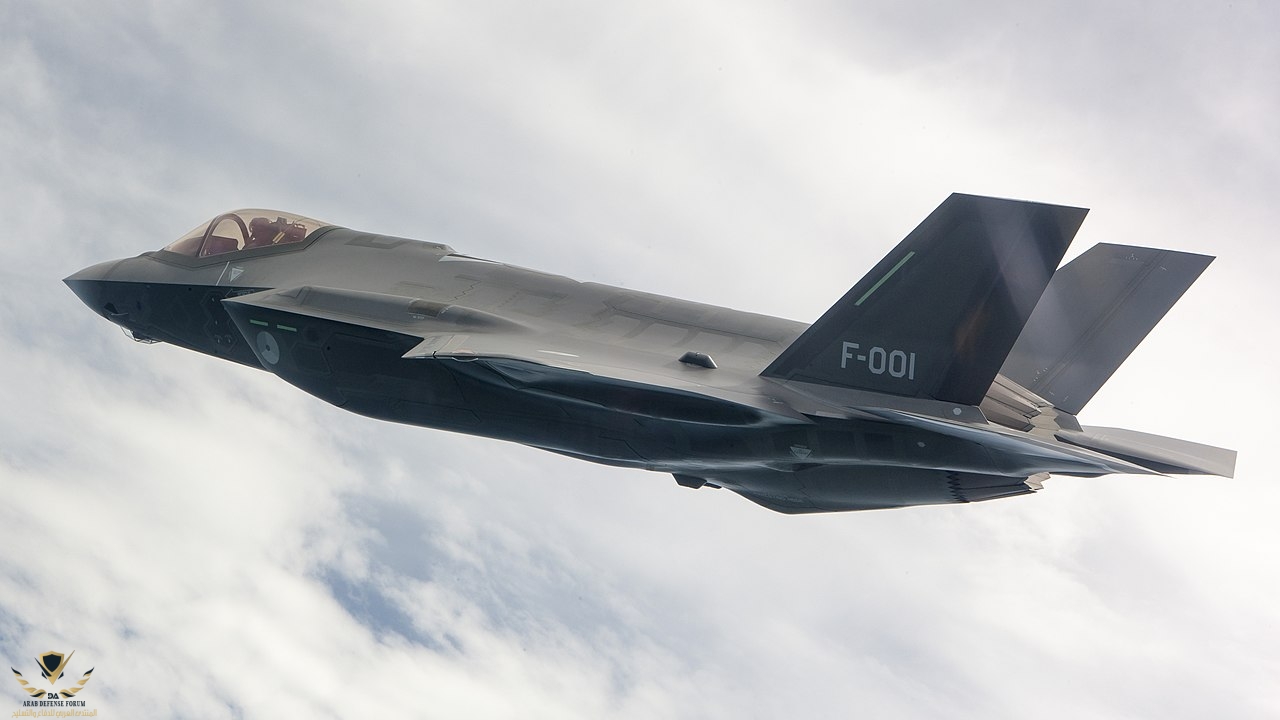 1280px-RNLAF_F-35_F-001_05.jpg