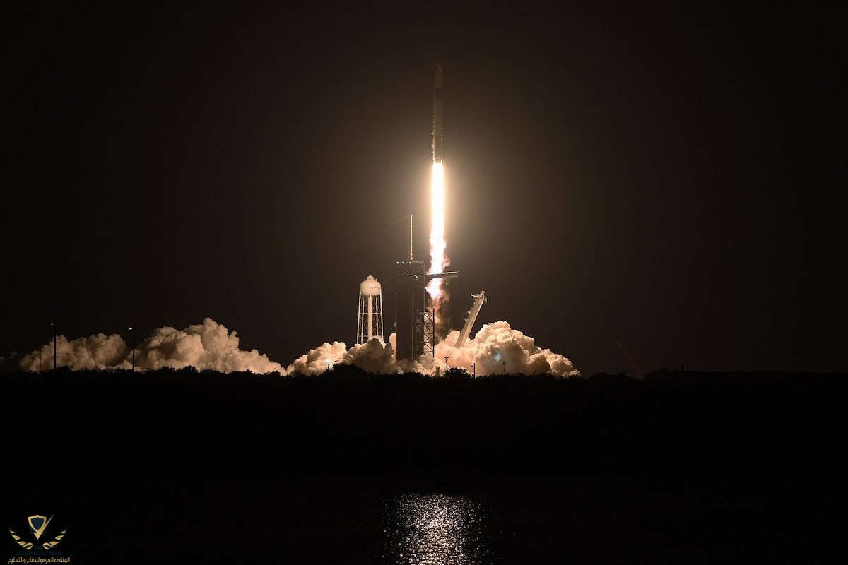 AA-20220427-27689602-27689598-NASA_AND_SPACEX_LAUNCH_CREW4_MISSION_TO_ISS.jpg