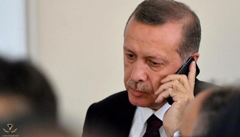 85-001240-turkish-president-secure-phone_700x400[1].jpg