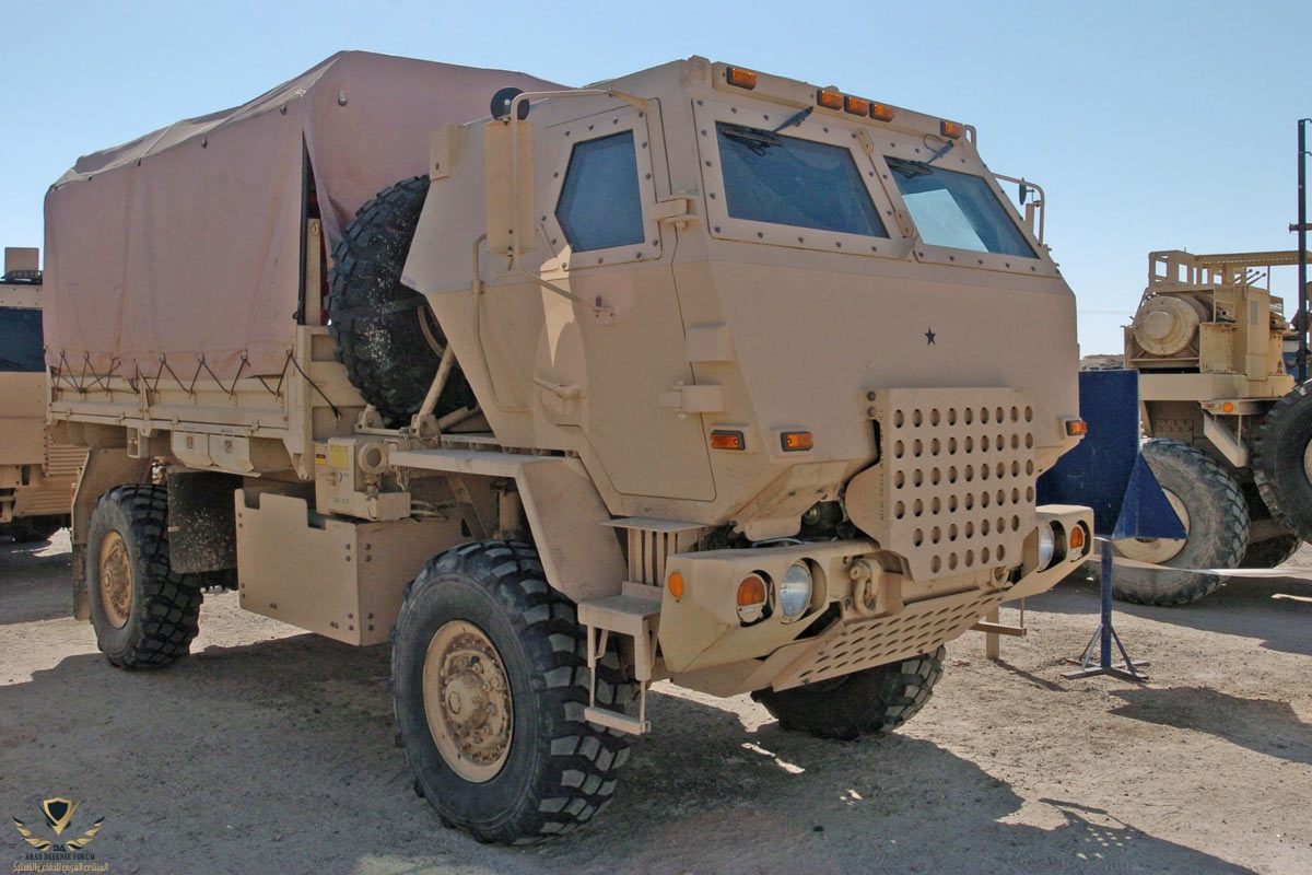 medium-tactical-vehicle-09.jpg