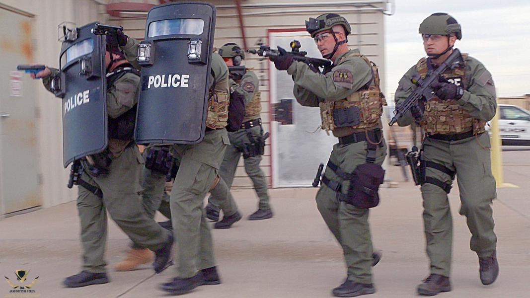 BANNER_KearneySWAT_002.jpg