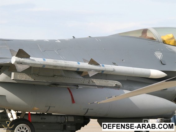 aim120_01.jpg