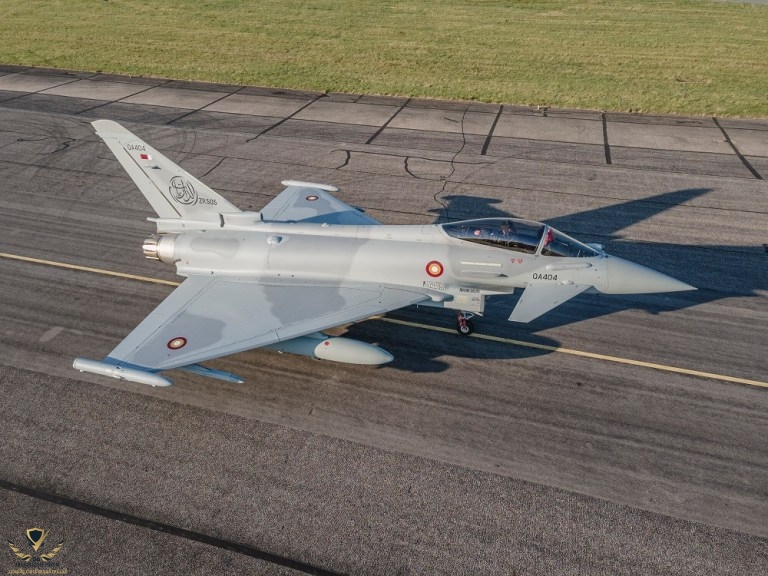 qatar-emiri-air-force-receives-its-first-eurofighter-typhoon-multirole-fighter-3.jpg