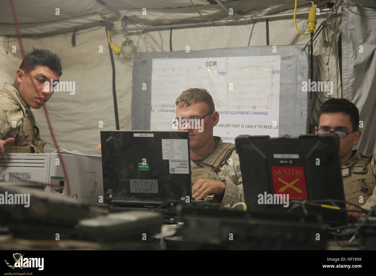 from-left-us-marine-corps-sgt-daniel-guero-lance-cpl-jarod-derflinger-HF189X.jpg