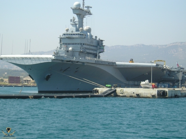 3 - charles de gaulle.jpg