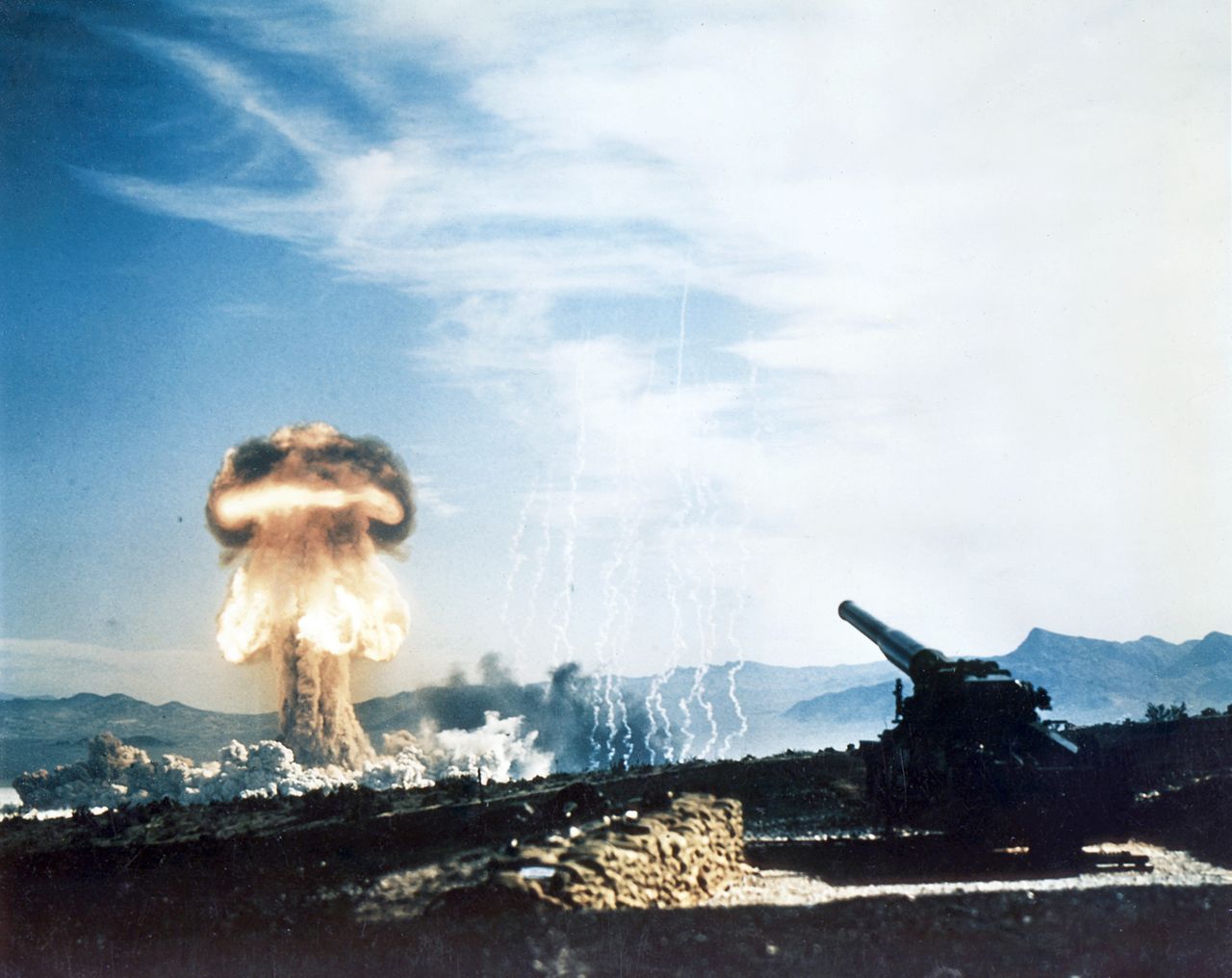 1280px-Nuclear_artillery_test_Grable_Event_-_Part_of_Operation_Upshot-Knothole.jpg