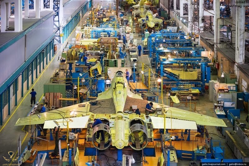 Su -30SM Irkutsk aircraft factory production line 9.jpg