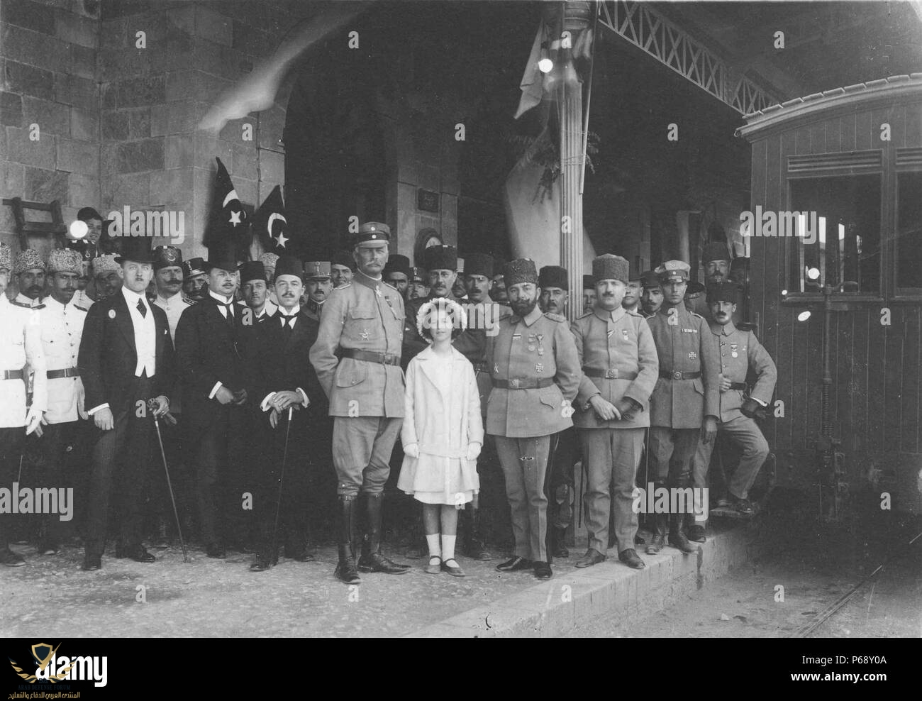 photograph-of-general-erich-von-falkenhayn-1861-1922-upon-his-arrival-in-jerusalem-dated-1917-...jpg