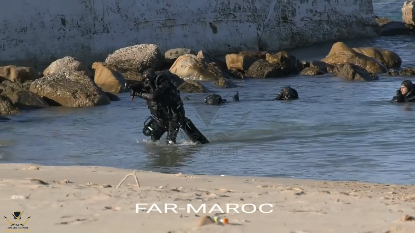 Morocan frogmen hi.png