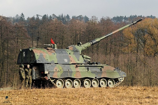 ar_sph_pzh2000_p06.jpg